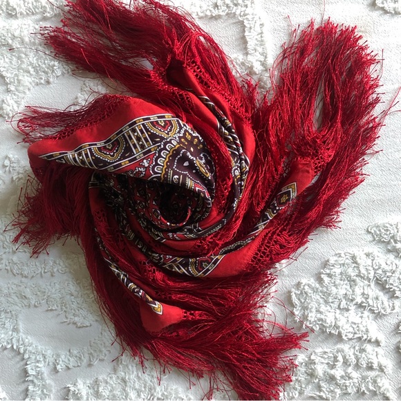 silky satin & long fringe BIG square scarf - Picture 8 of 8